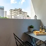 Moderno Em Pinheiros Com Ac | Brazilian Corner